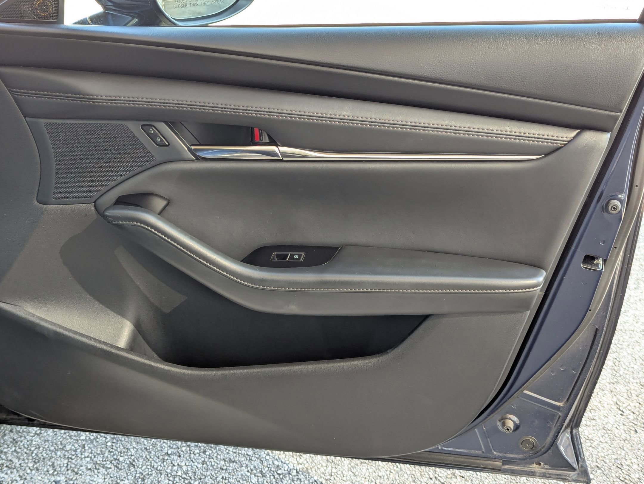 Used 2025 MAZDA MAZDA3 s image 28