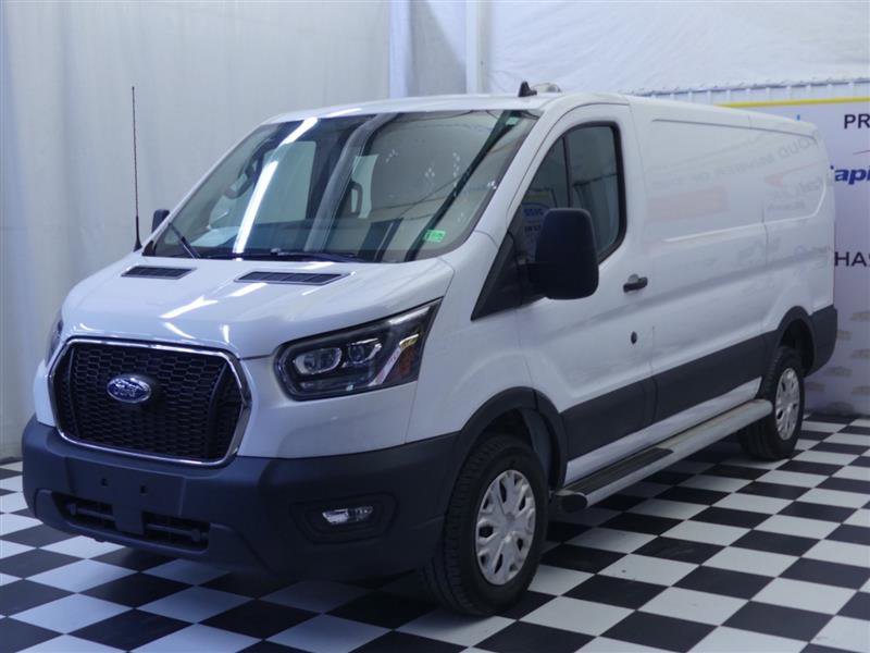 Used 2023 Ford Transit 250 Low Roof w/ Exterior Upgrade Package image 5
