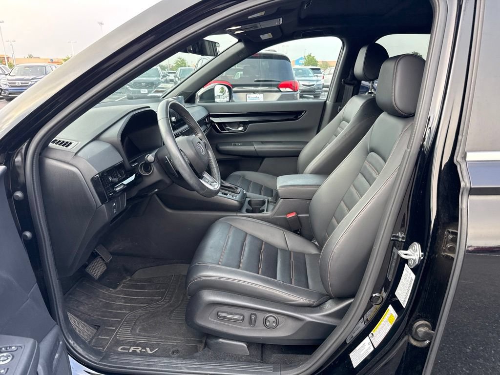 Used 2024 Honda CR-V Sport Touring image 18