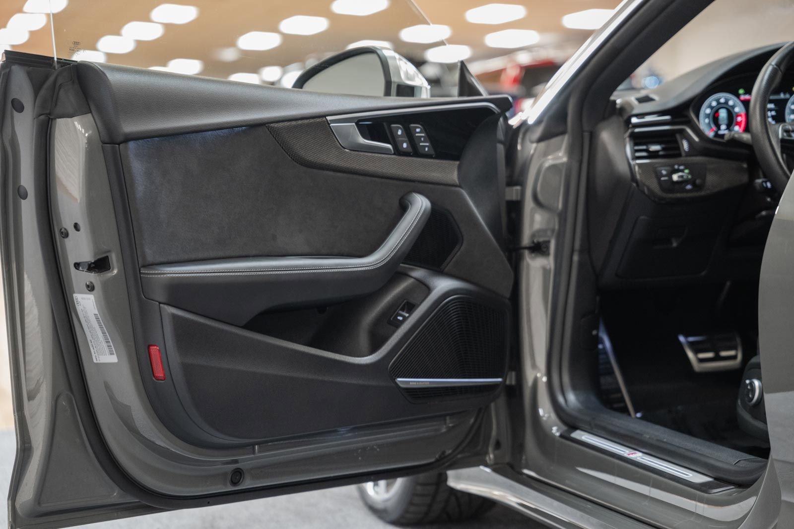 Used 2024 Audi S5 Premium Plus w/ Premium Plus Package image 46