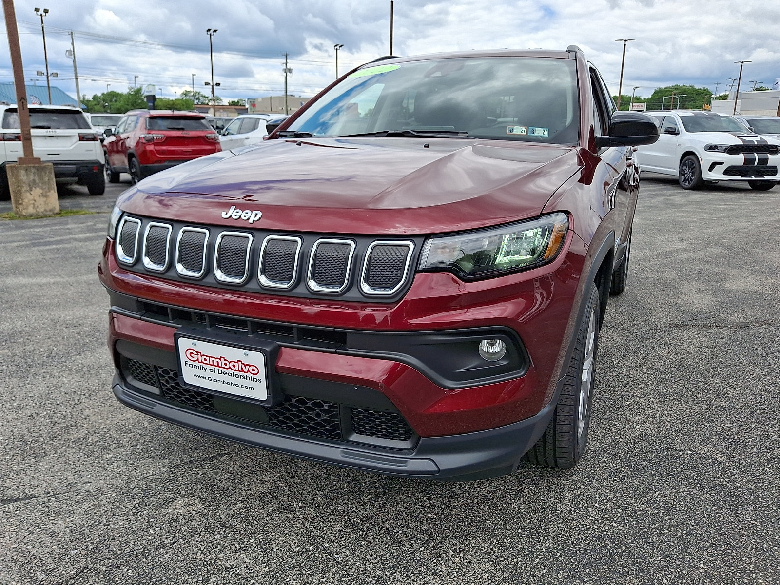 Certified 2022 Jeep Compass Latitude w/ Convenience Group AWD/4WD image 5