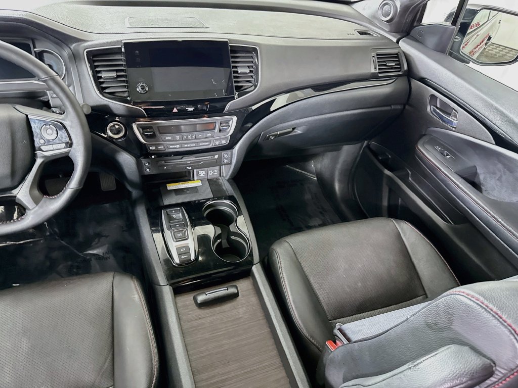 Used 2022 Honda Pilot Black Edition image 28