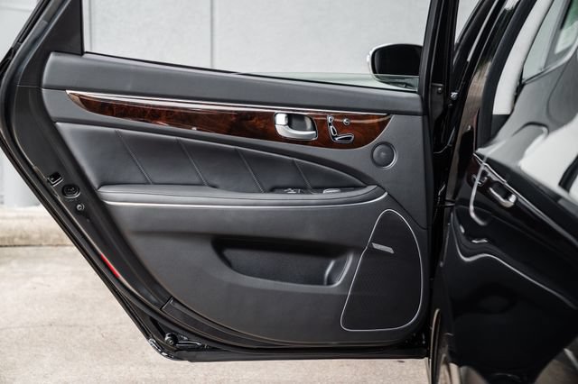 Used 2012 Hyundai Equus Signature RWD image 73