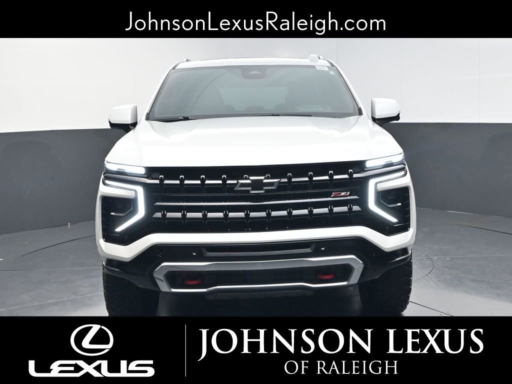 Used 2025 Chevrolet Tahoe Z71 w/ Z71 Off-Road Package AWD/4WD image 4