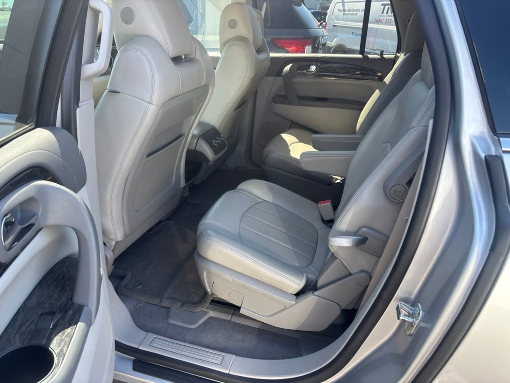 Used 2014 Buick Enclave Leather AWD/4WD image 15