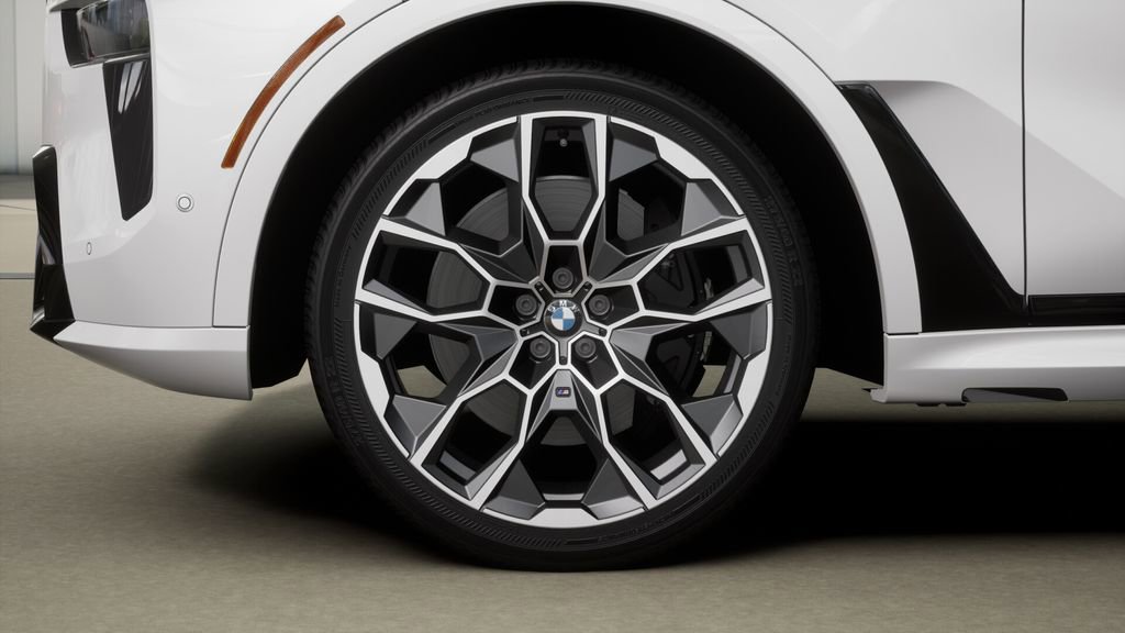 New 2026 BMW X7 xDrive40i w/ Executive Package image 7