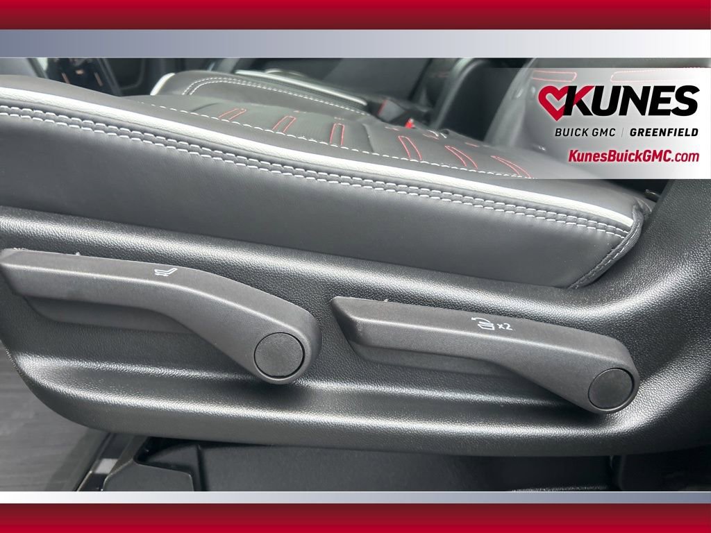 New 2026 GMC Yukon AT4 Ultimate w/ LPO, Floor Liner Package image 37