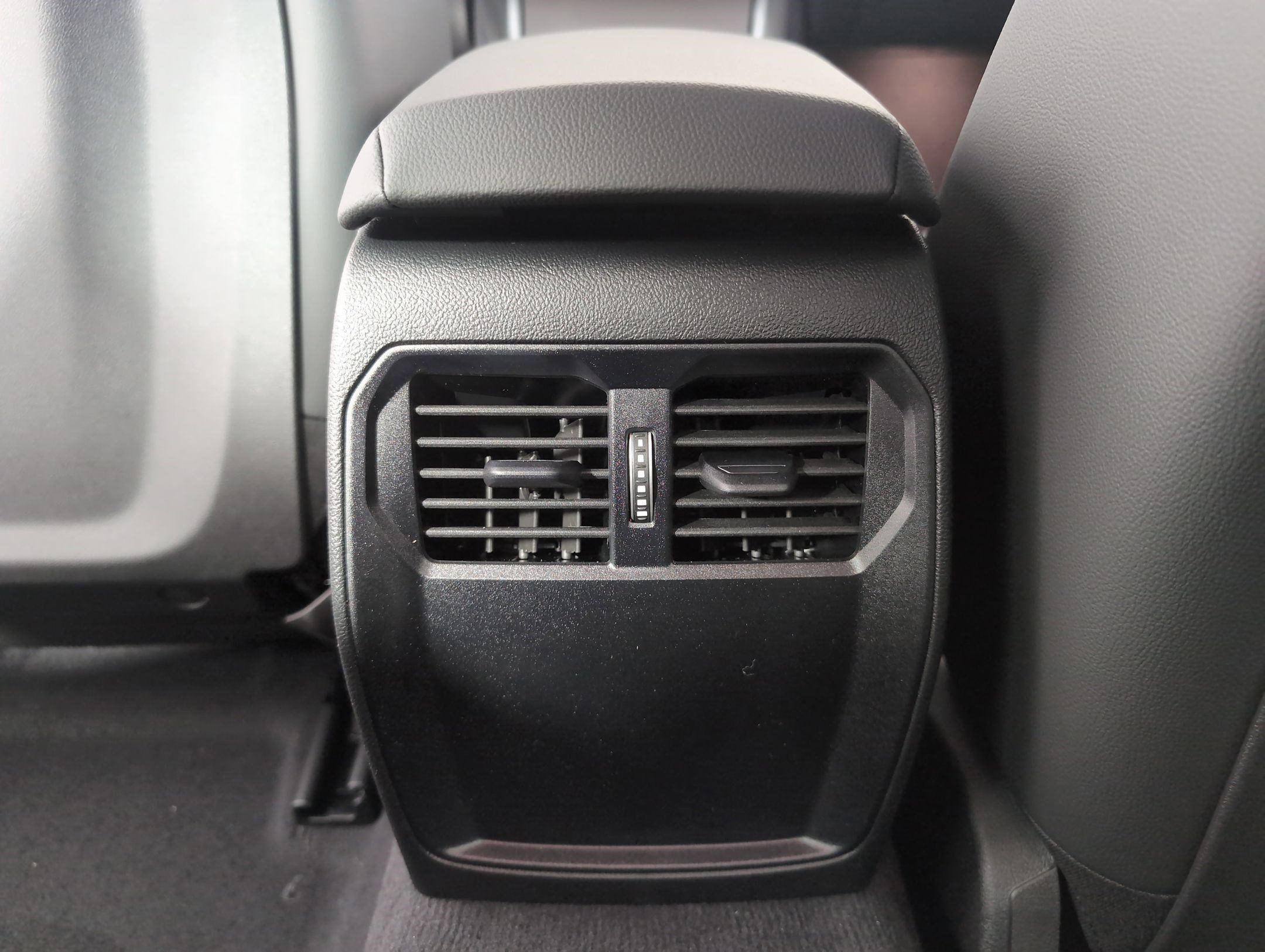 Used 2026 BMW 430i Coupe w/ Parking Assistance Package image 29