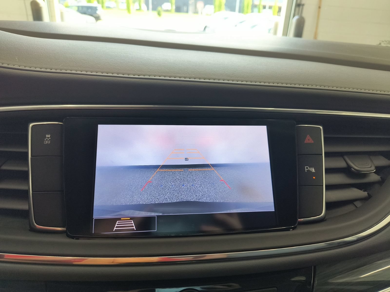 Used 2020 Buick Enclave Preferred FWD image 17