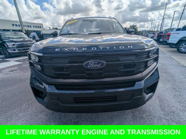 Used 2025 Ford Expedition Active AWD/4WD image 10