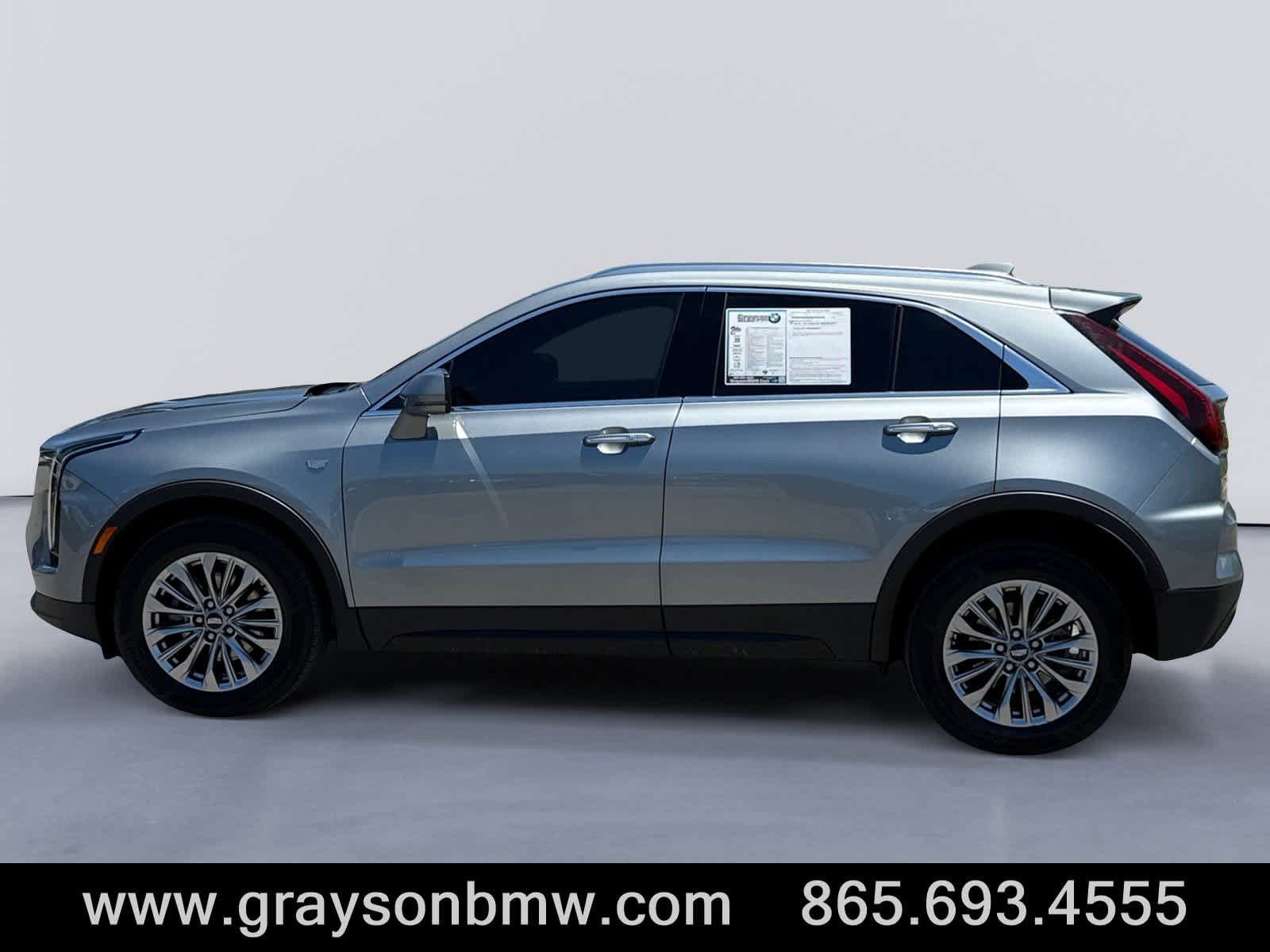 Used 2024 Cadillac XT4 Premium Luxury AWD/4WD image 6