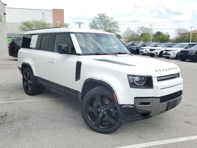 Certified 2023 Land Rover Defender 130 X-Dynamic SE AWD/4WD image 31