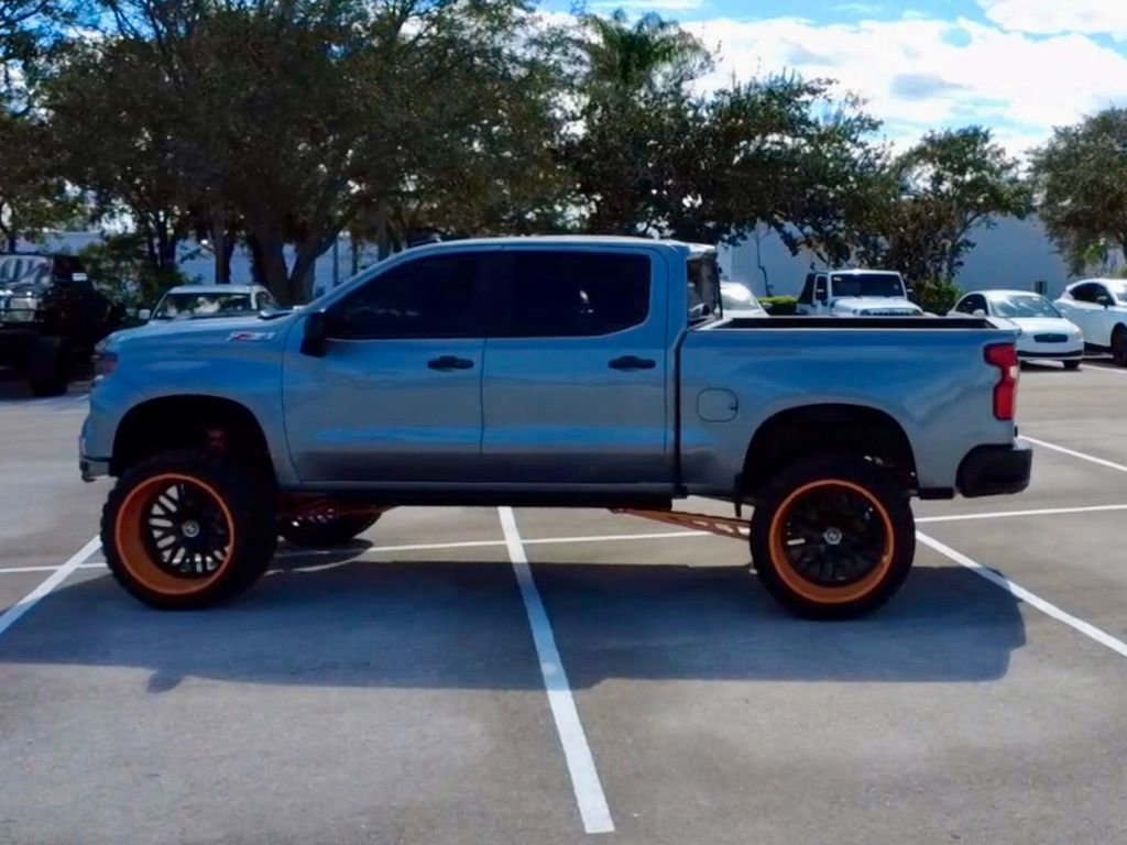 Used 2025 Chevrolet Silverado 1500 LT Trail Boss AWD/4WD image 22