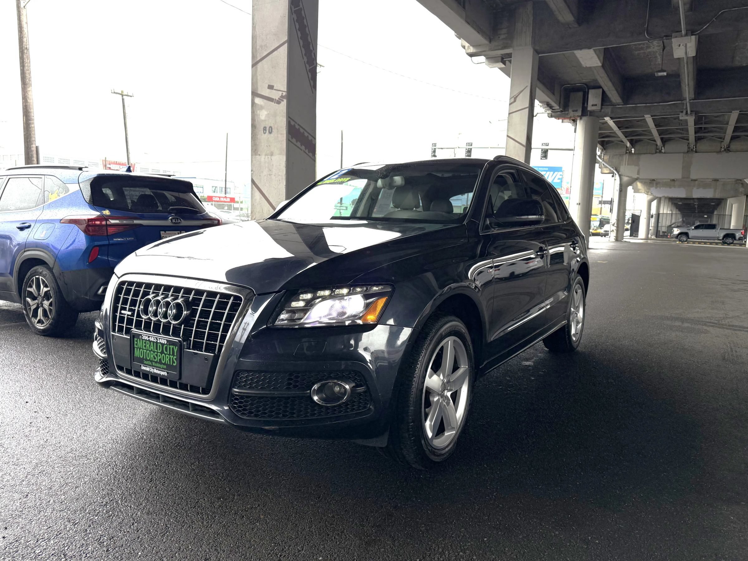 Used 2012 Audi Q5 3.2 Premium Plus AWD/4WD image 1