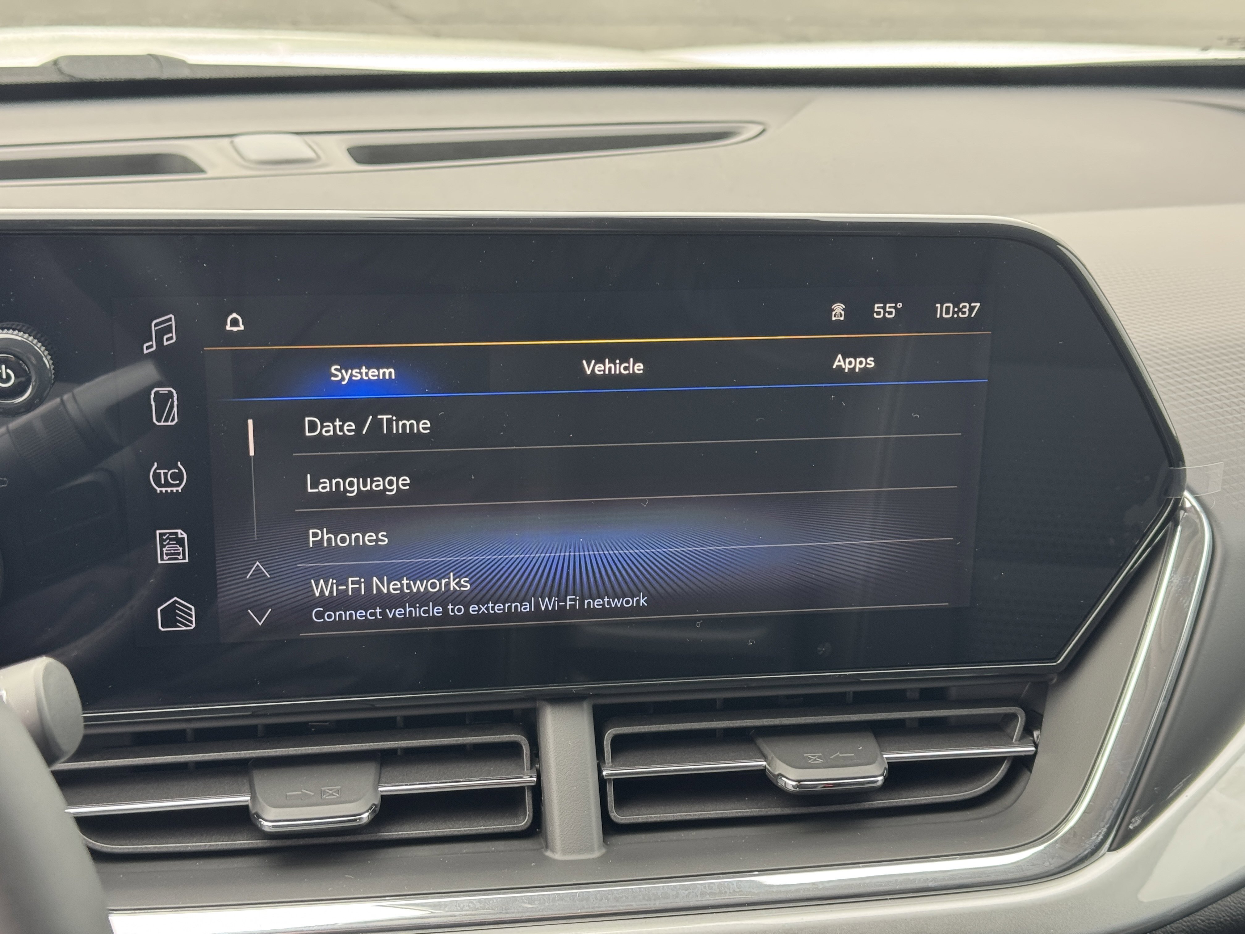 New 2026 Chevrolet Trax LT w/ Driver Confidence Package image 20