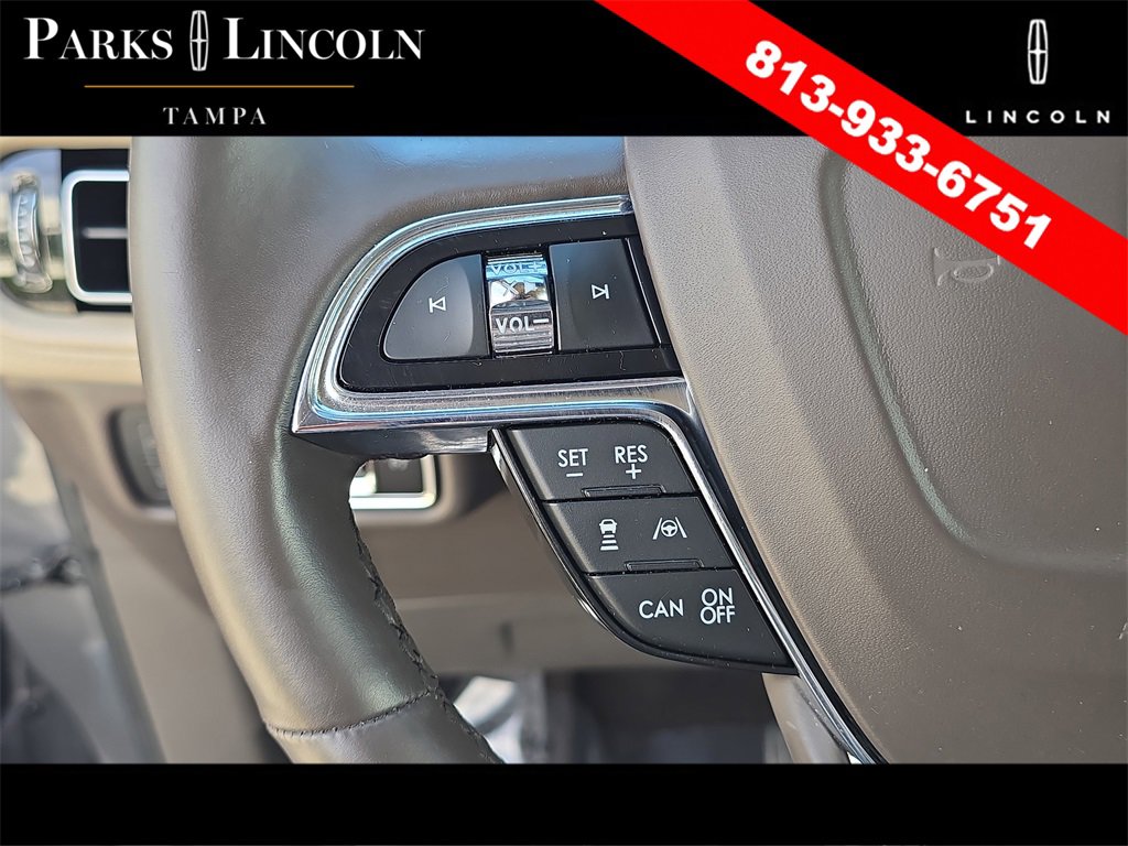 Certified 2022 Lincoln Nautilus Reserve image 30