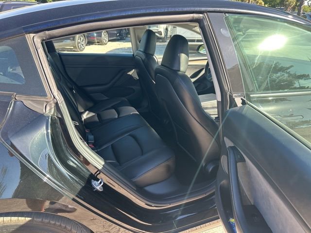 Used 2023 Tesla Model 3 Standard Range RWD image 8