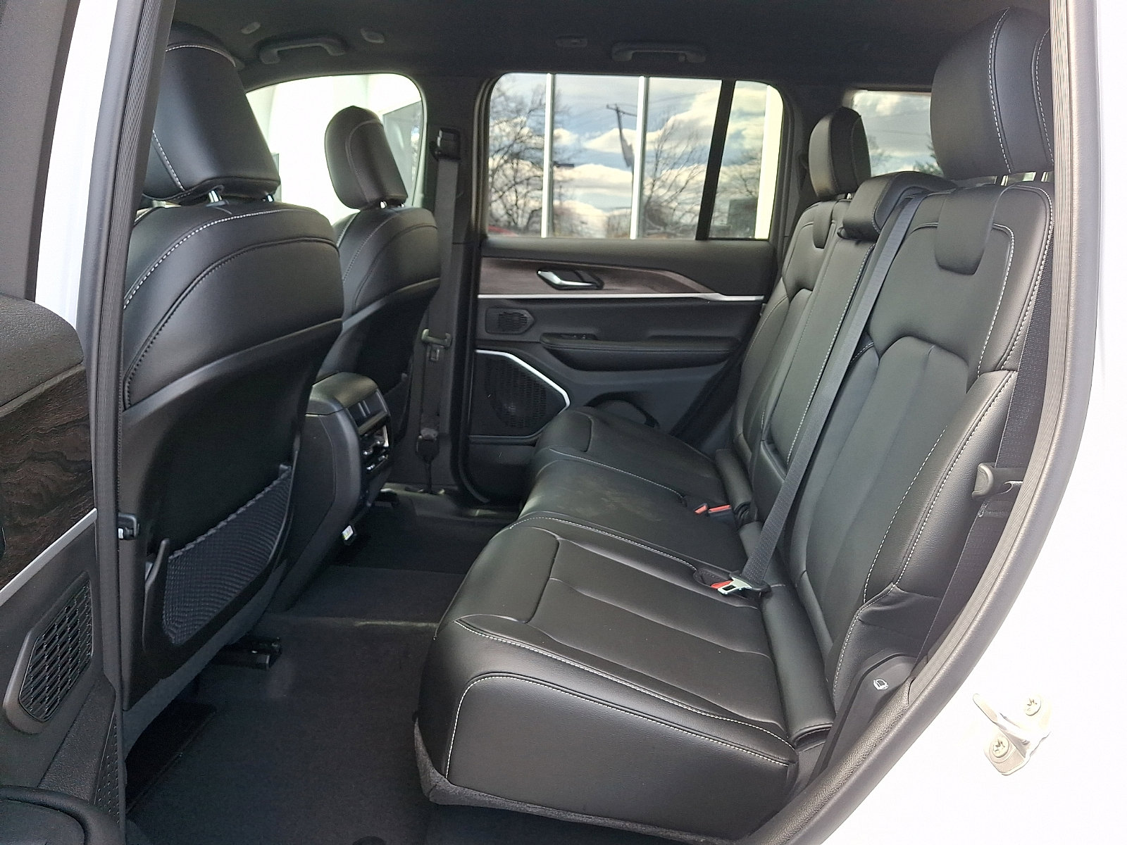 New 2026 Jeep Grand Cherokee Limited image 6