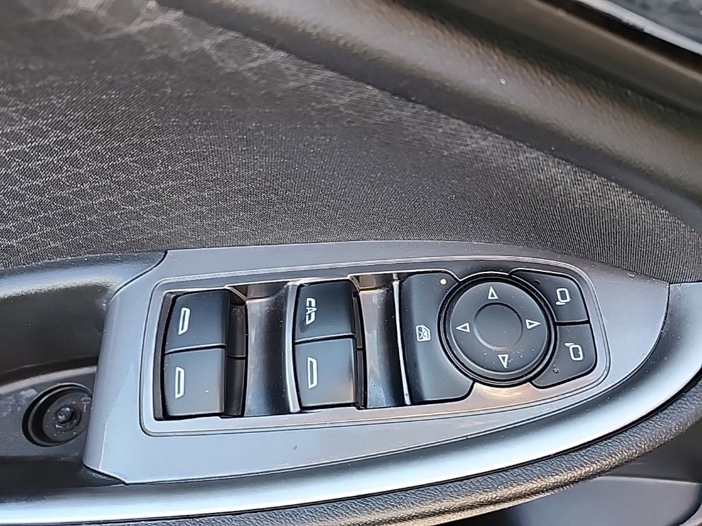 Used 2024 Chevrolet Malibu LT image 21