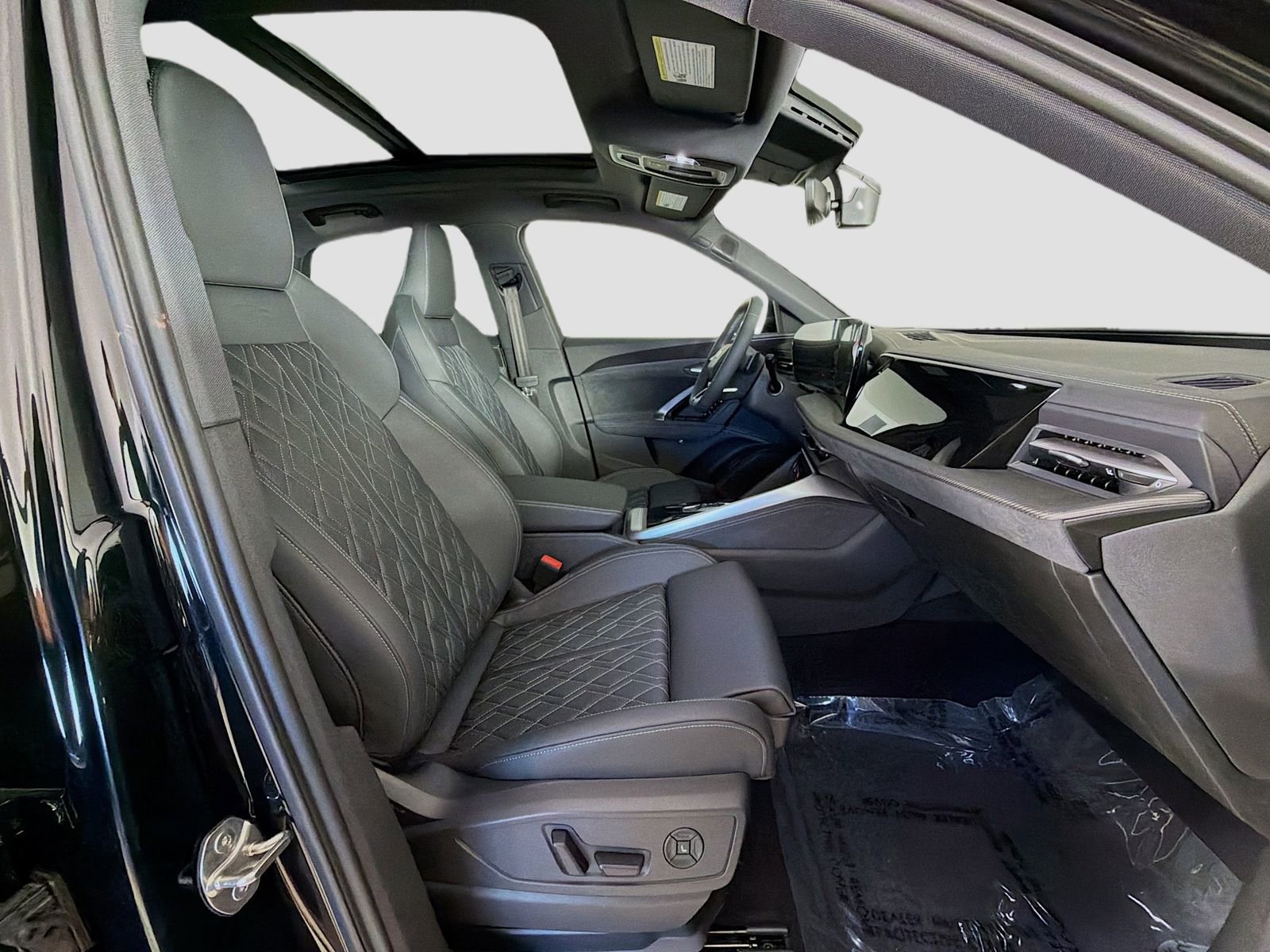 New 2026 Audi SQ5 Premium Plus AWD/4WD image 29