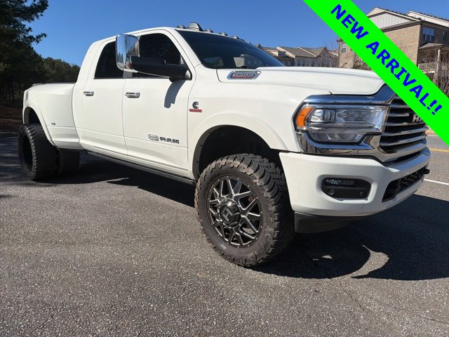 Used 2022 RAM 3500 Limited image 1