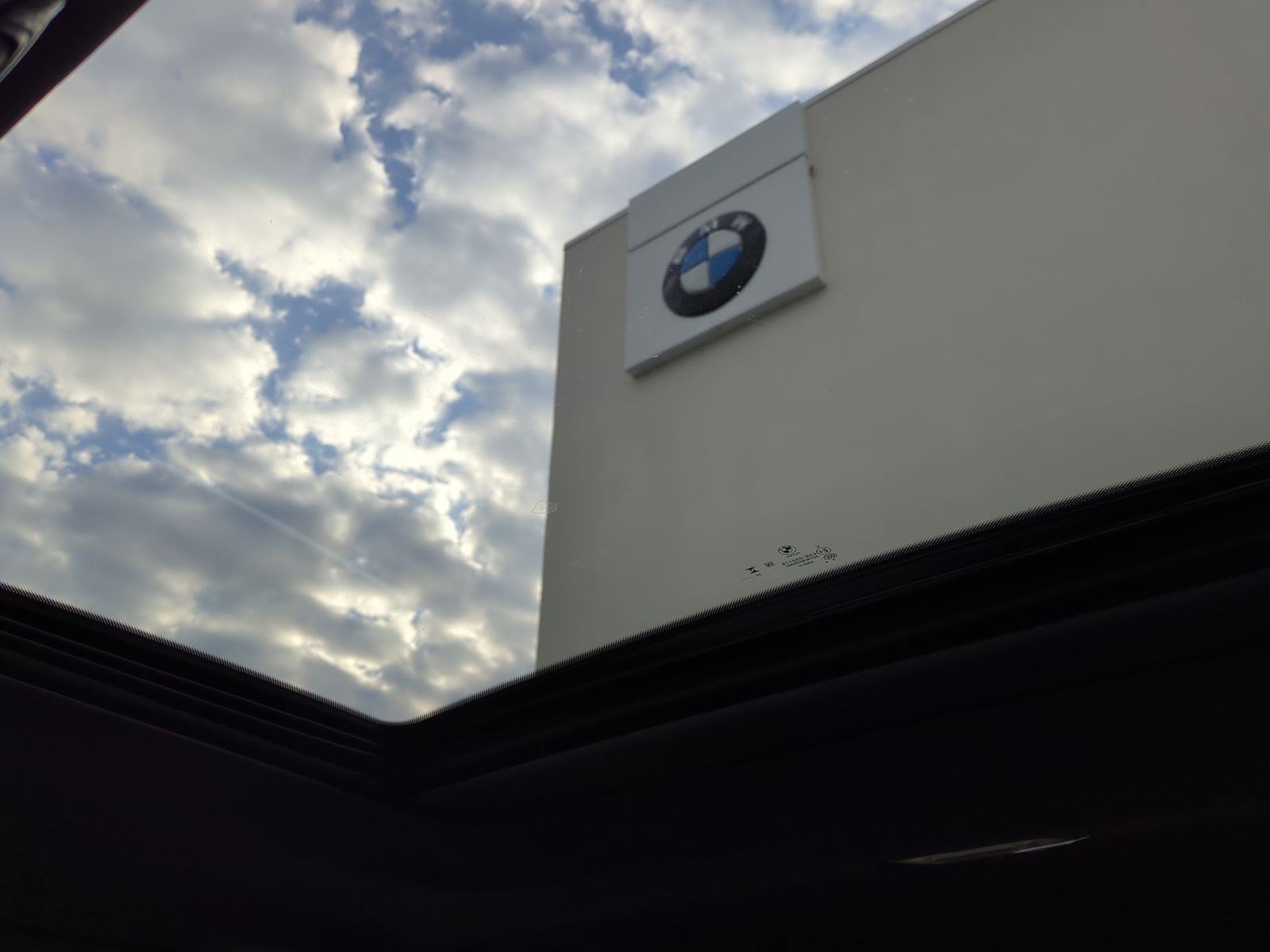 Used 2026 BMW i4 eDrive40 w/ Premium Package RWD image 28