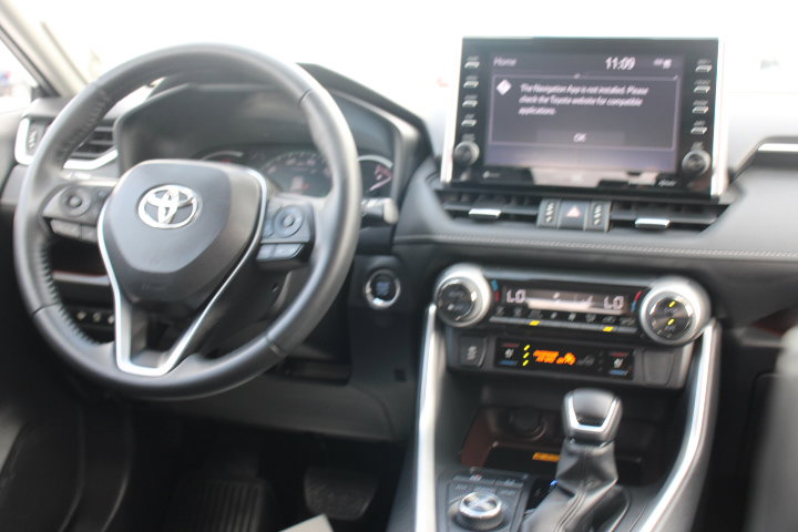 Certified 2022 Toyota RAV4 Limited image 26