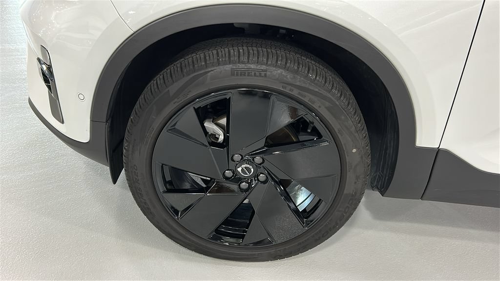 Used 2026 Volvo XC40 B5 Ultra w/ Climate Package AWD/4WD image 8
