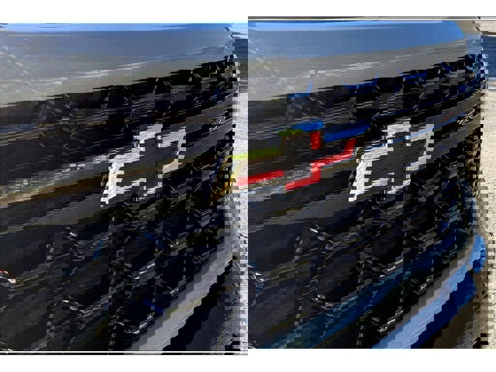 Used 2024 Chevrolet Silverado 2500 ZR2 w/ Technology Package image 32