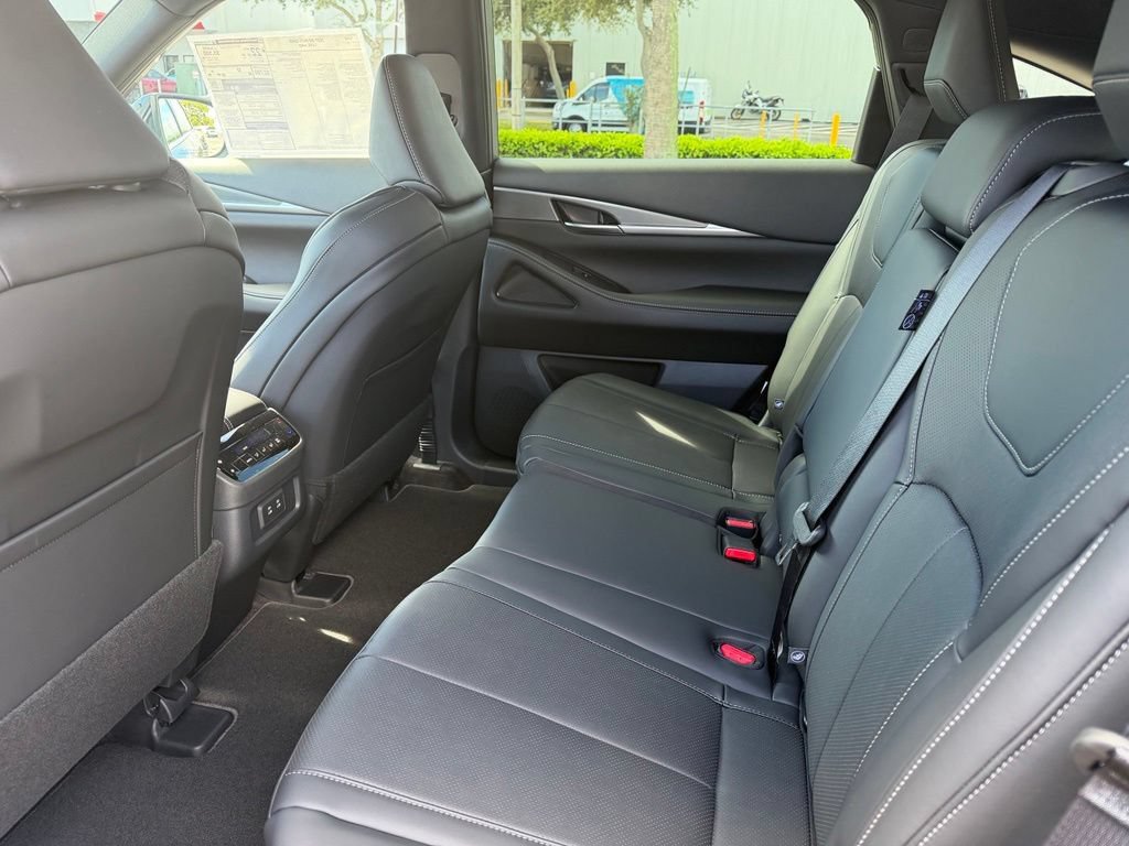 New 2027 INFINITI QX65 Luxe w/ Cargo Package AWD/4WD image 12