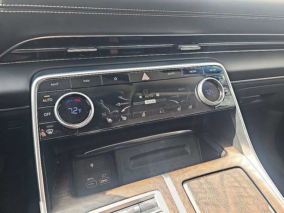 Used 2023 Genesis GV80 3.5T Advanced + image 26