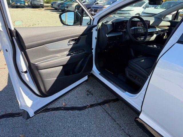 New 2027 Nissan Murano Platinum w/ Cargo Package AWD/4WD image 15