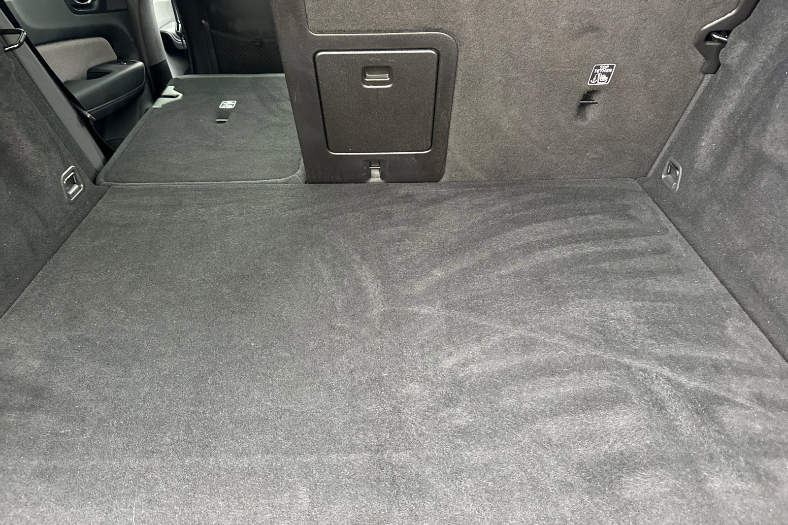 Certified 2023 Volvo XC60 T8 Ultimate image 18