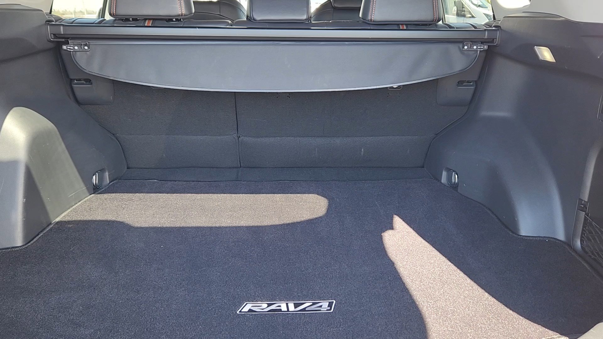 Used 2024 Toyota RAV4 Adventure AWD/4WD image 19