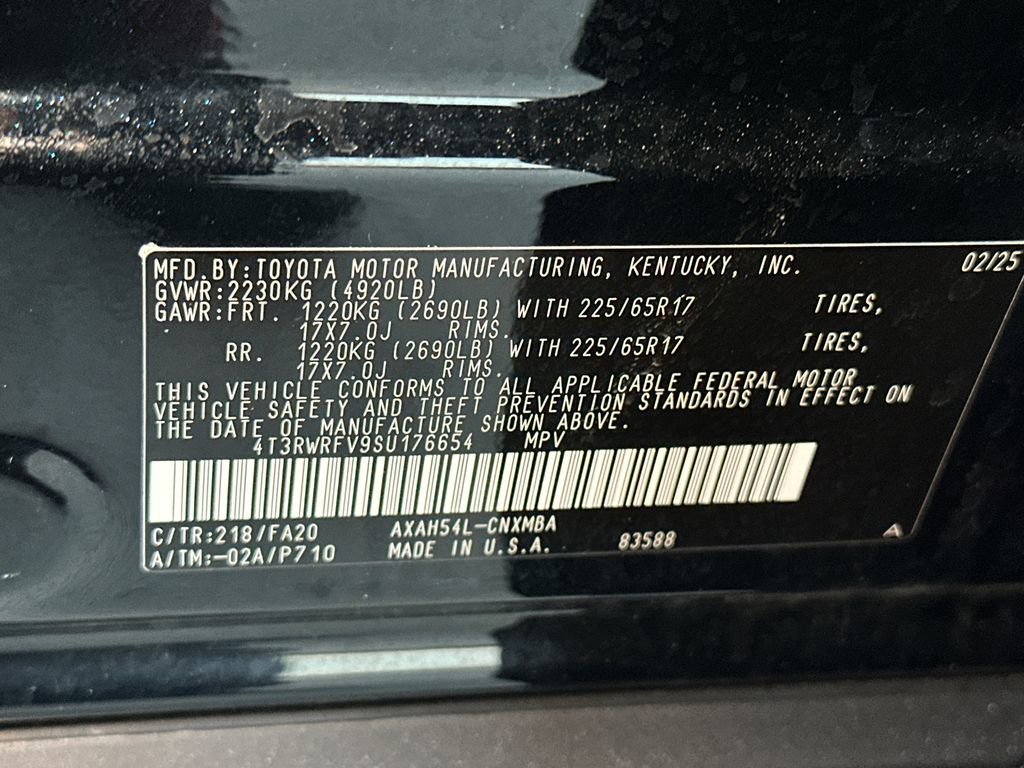 Certified 2025 Toyota RAV4 XLE image 31