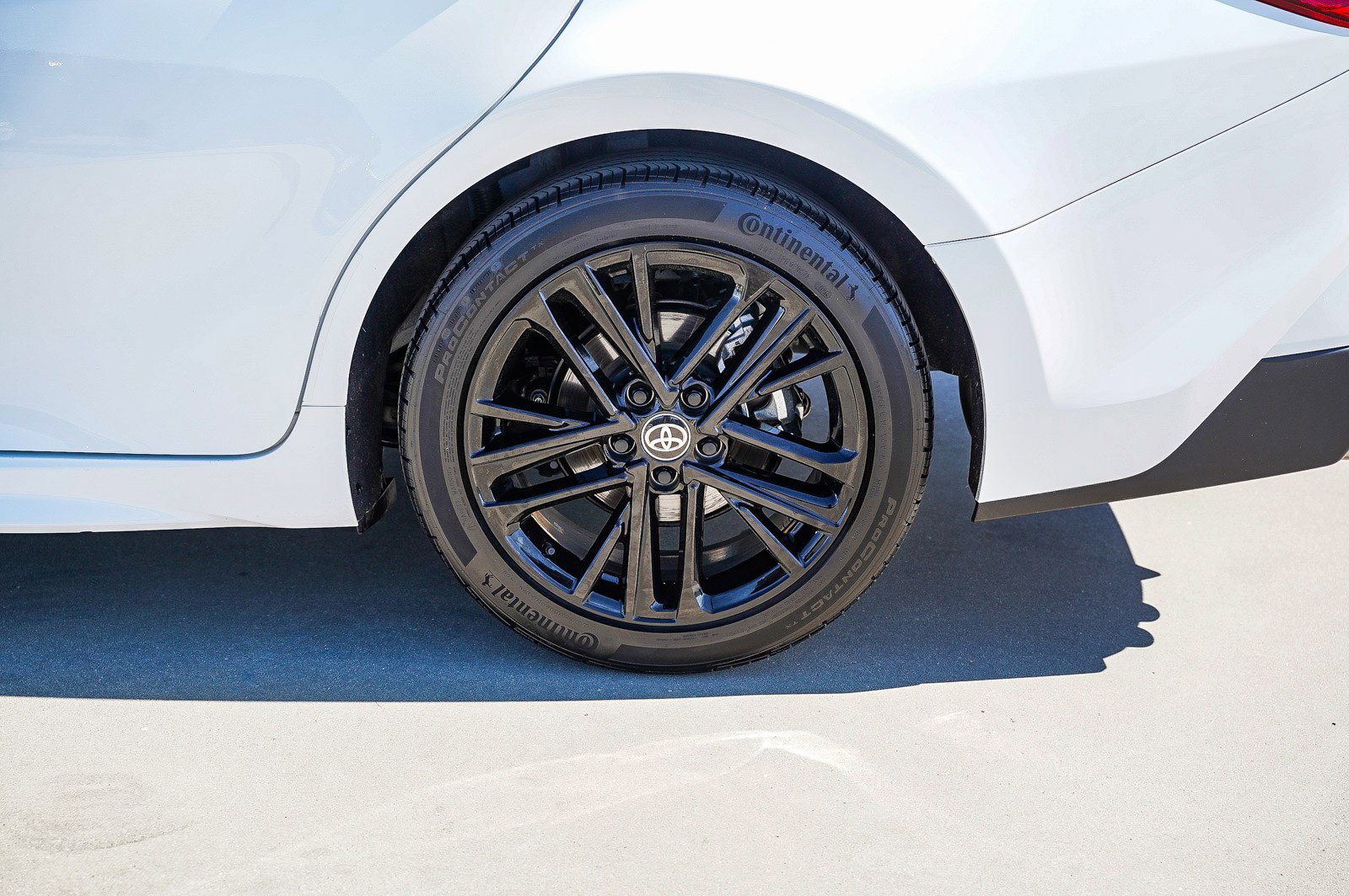 Certified 2025 Toyota Camry SE w/ Convenience Package image 8