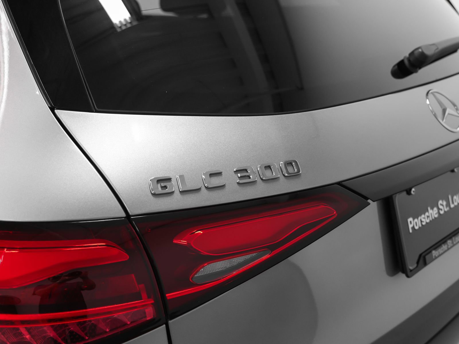 Used 2024 Mercedes-Benz GLC 300 image 19