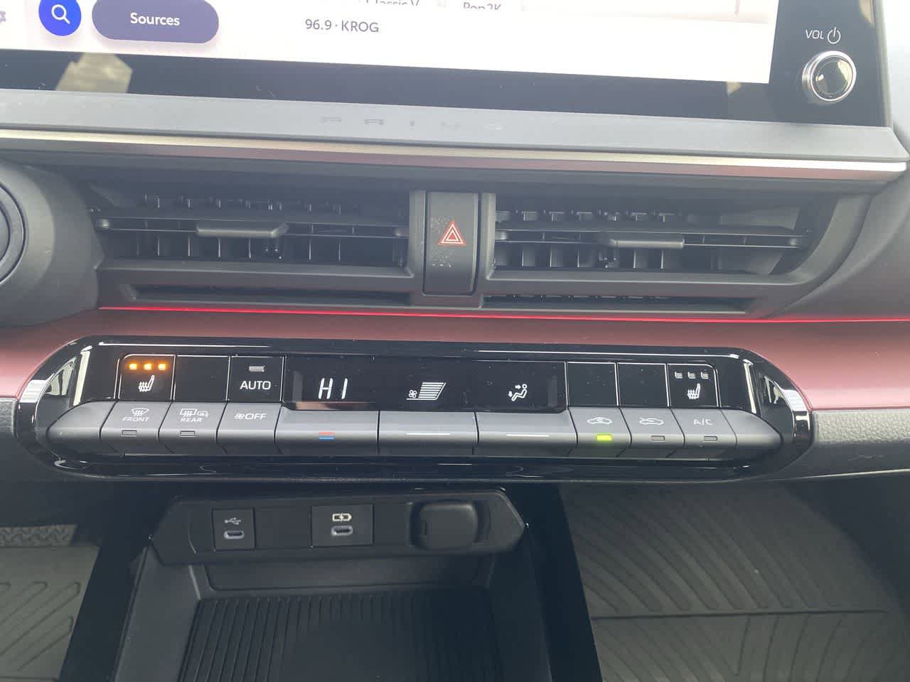 New 2026 Toyota Prius Plug-In Hybrid FWD image 18