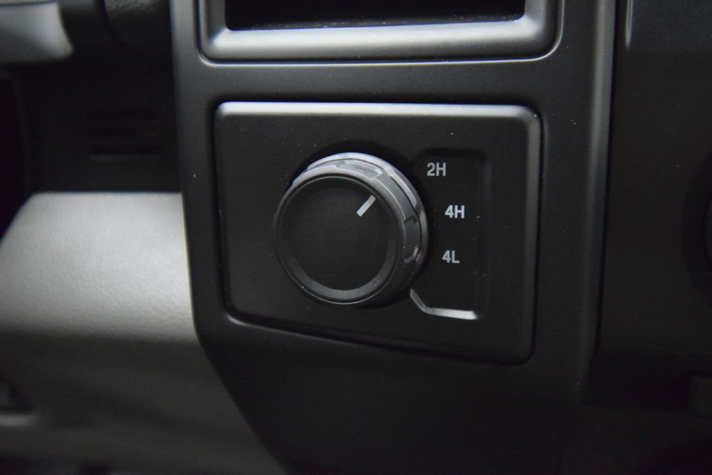 Used 2017 Ford F150 XL w/ Equipment Group 101A Mid image 33