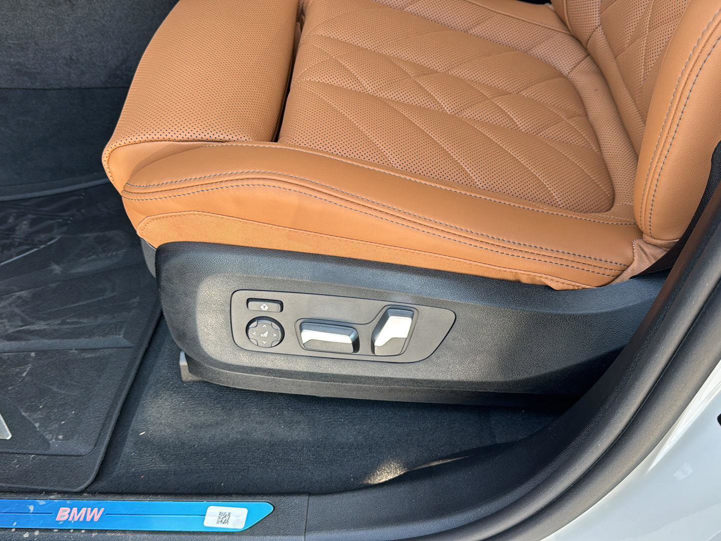New 2026 BMW X5 xDrive40i AWD/4WD image 29