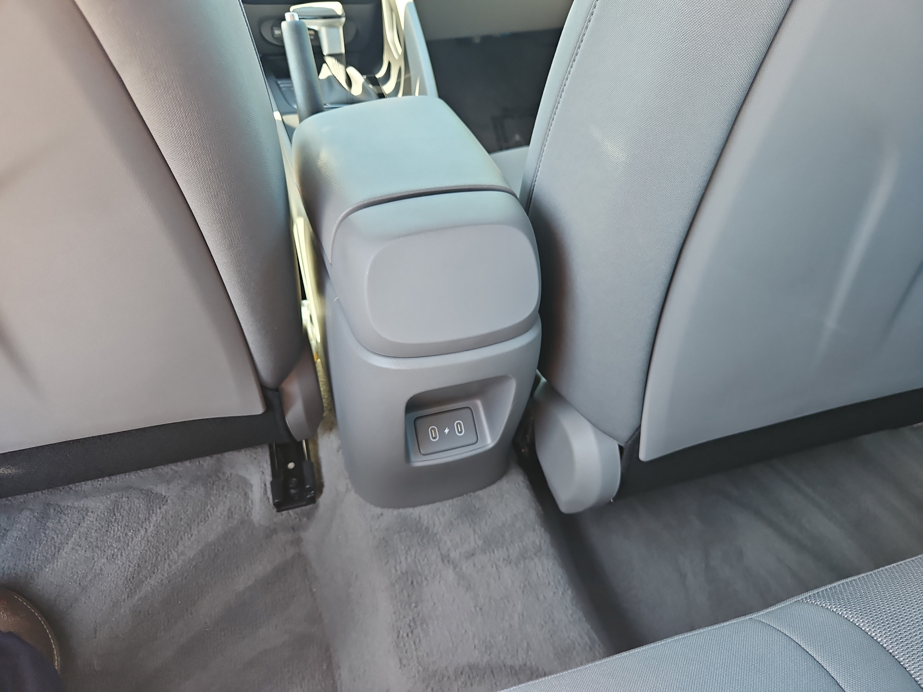 Certified 2026 Hyundai Elantra SE FWD image 14