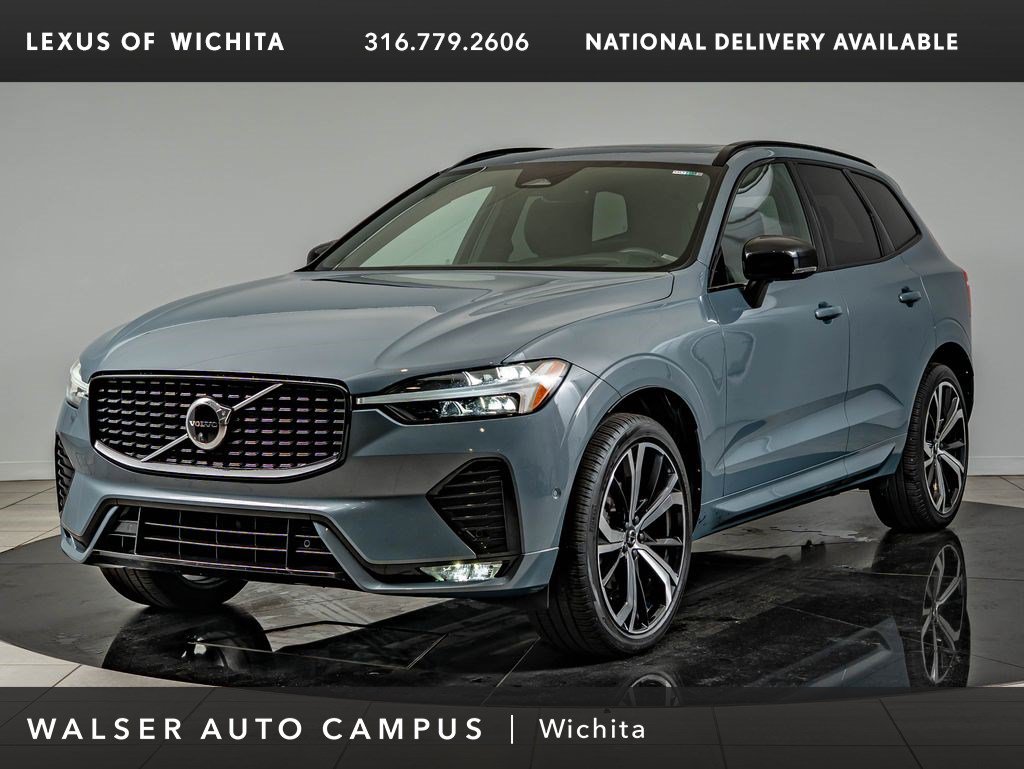 Used 2022 Volvo XC60 B5 R-Design w/ Advanced Package