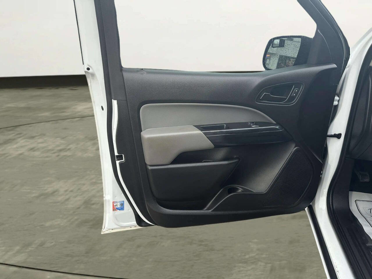 Used 2017 Chevrolet Colorado W/T w/ WT Convenience Package image 12