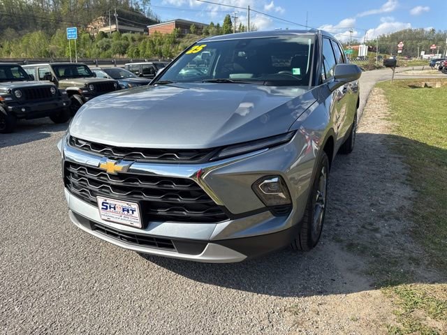 Used 2025 Chevrolet Blazer LT FWD image 7