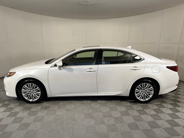 Used 2016 Lexus ES 350 FWD image 3