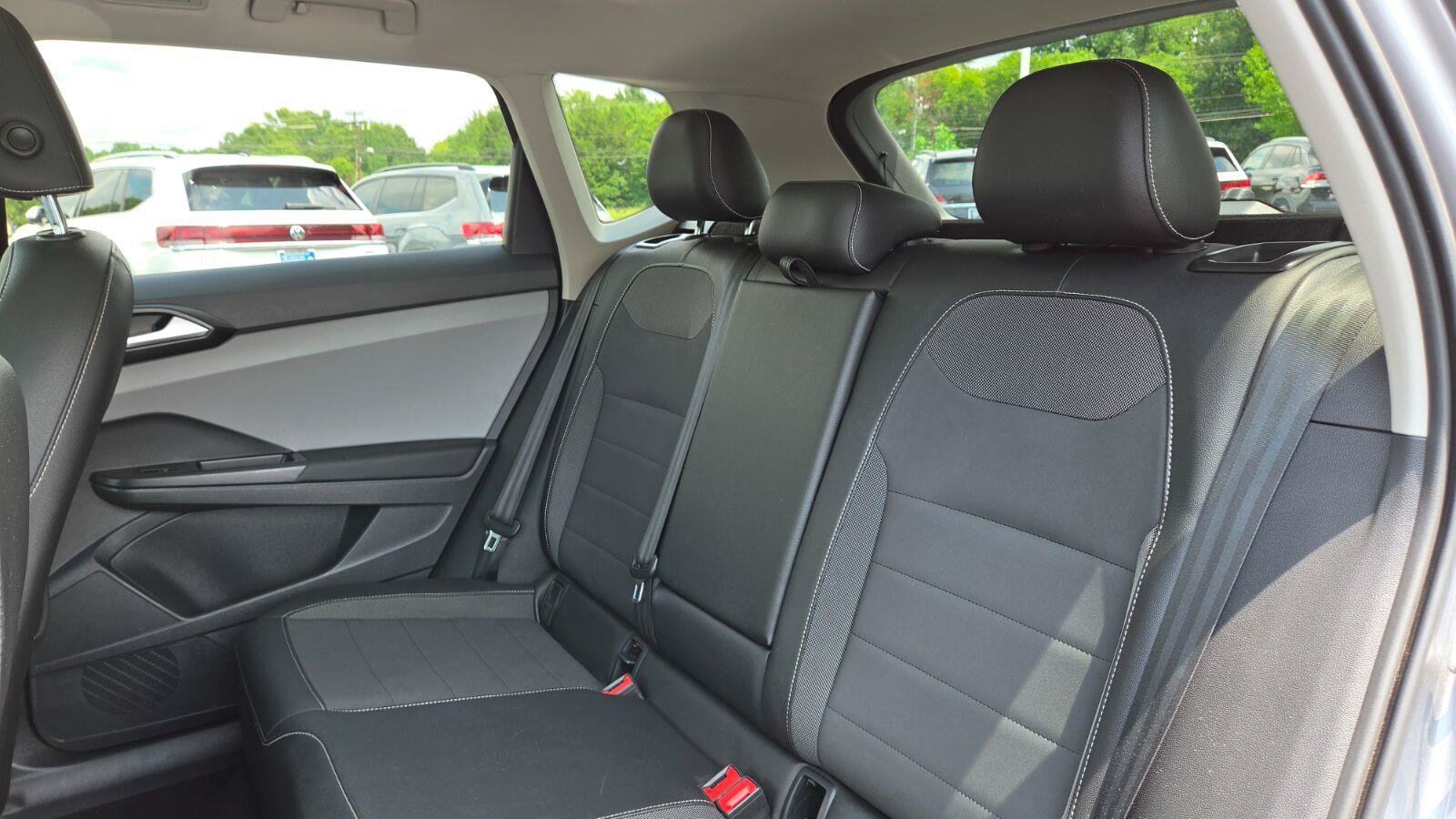 Certified 2023 Volkswagen Taos SE w/ Panoramic Sunroof Package FWD image 48