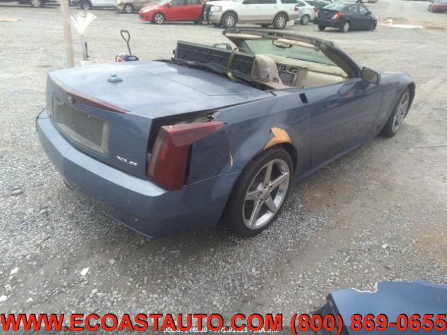 Used 2005 Cadillac XLR RWD image 4