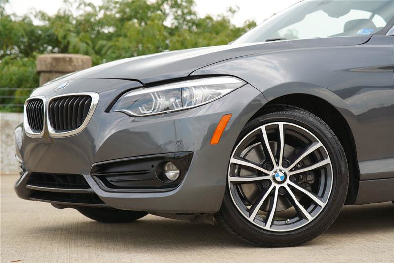 Used 2019 BMW 230i Convertible w/ Premium Package RWD image 20
