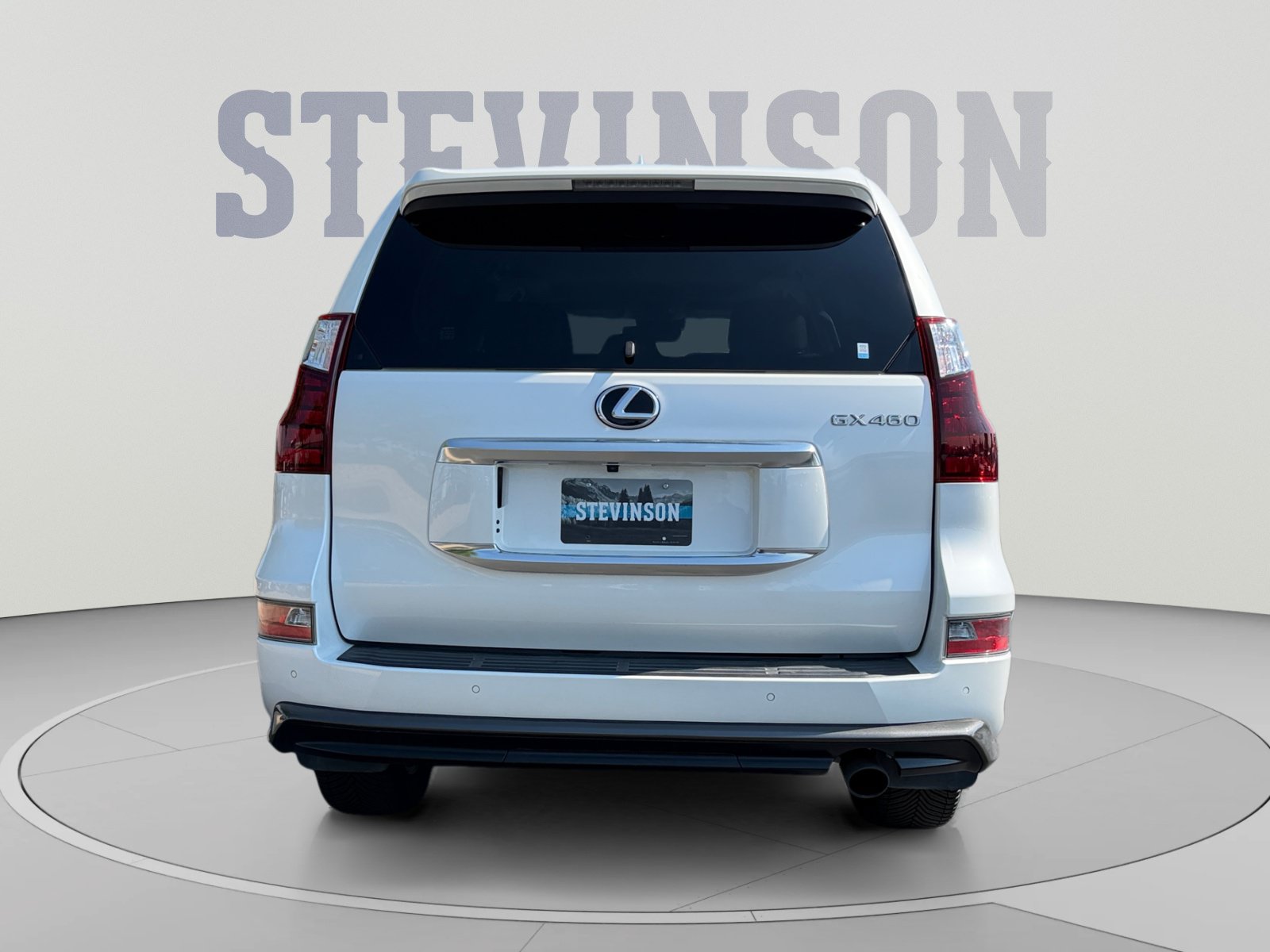 Used 2022 Lexus GX 460 Premium w/ Accessory Package AWD/4WD image 4