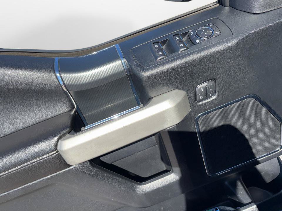 Used 2019 Ford F150 Lariat w/ Equipment Group 502A Luxury AWD/4WD image 31